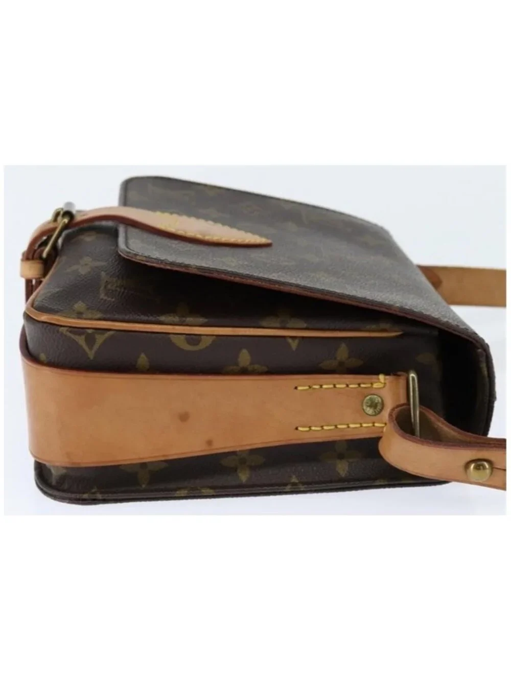 Louis Vuitton pre owned